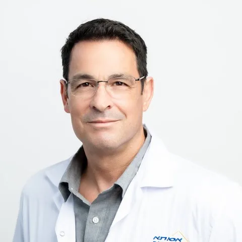 ד״ר עמית גיל